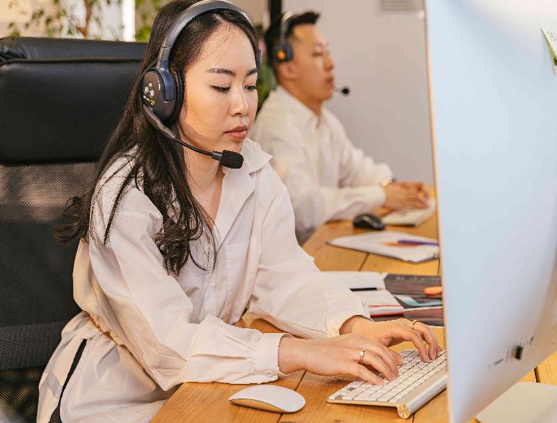 如何通过互联网拨打国际电话？（web网络电话）